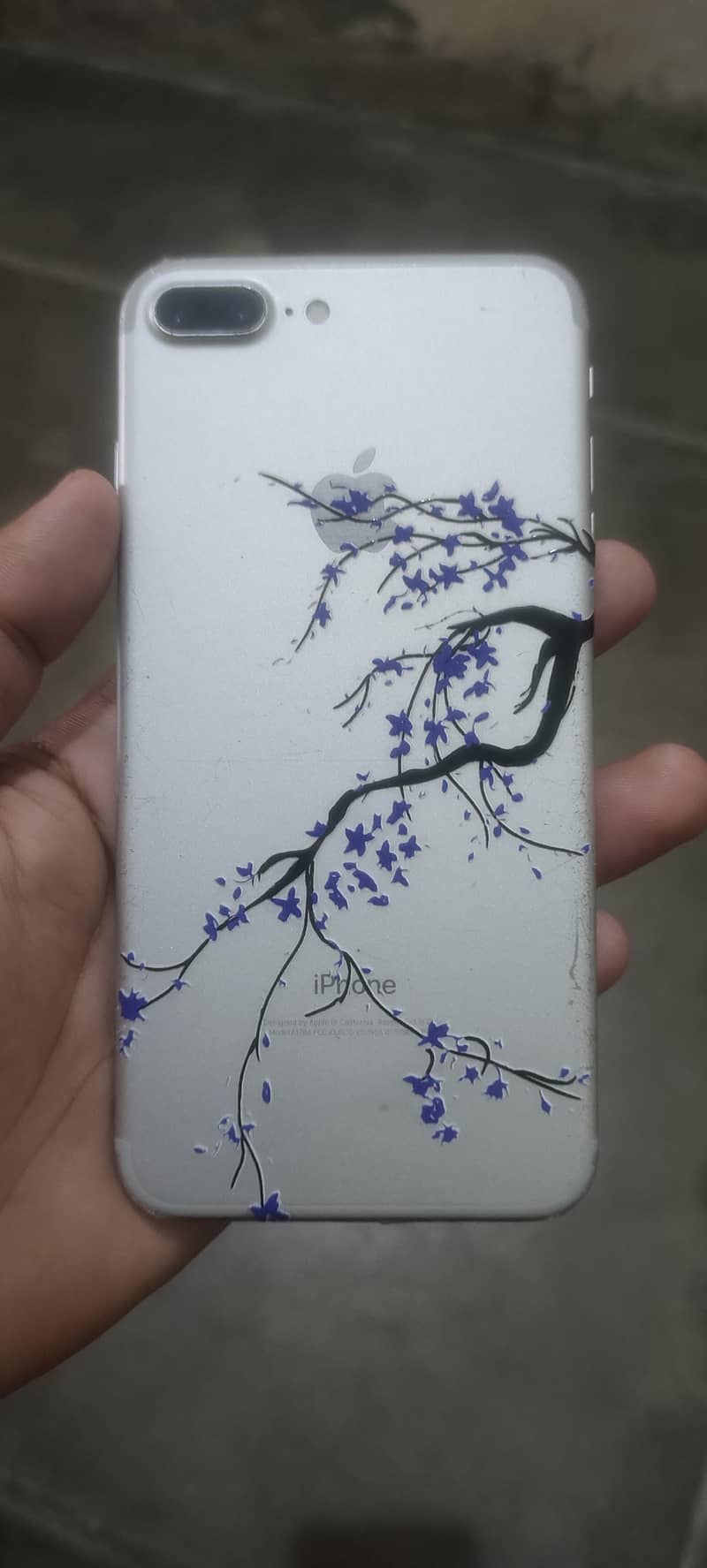 Apple iPhone 7 Plus 0