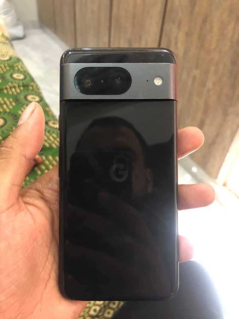 Google Pixel 8 1