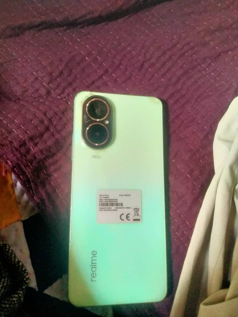 Realme C67 0