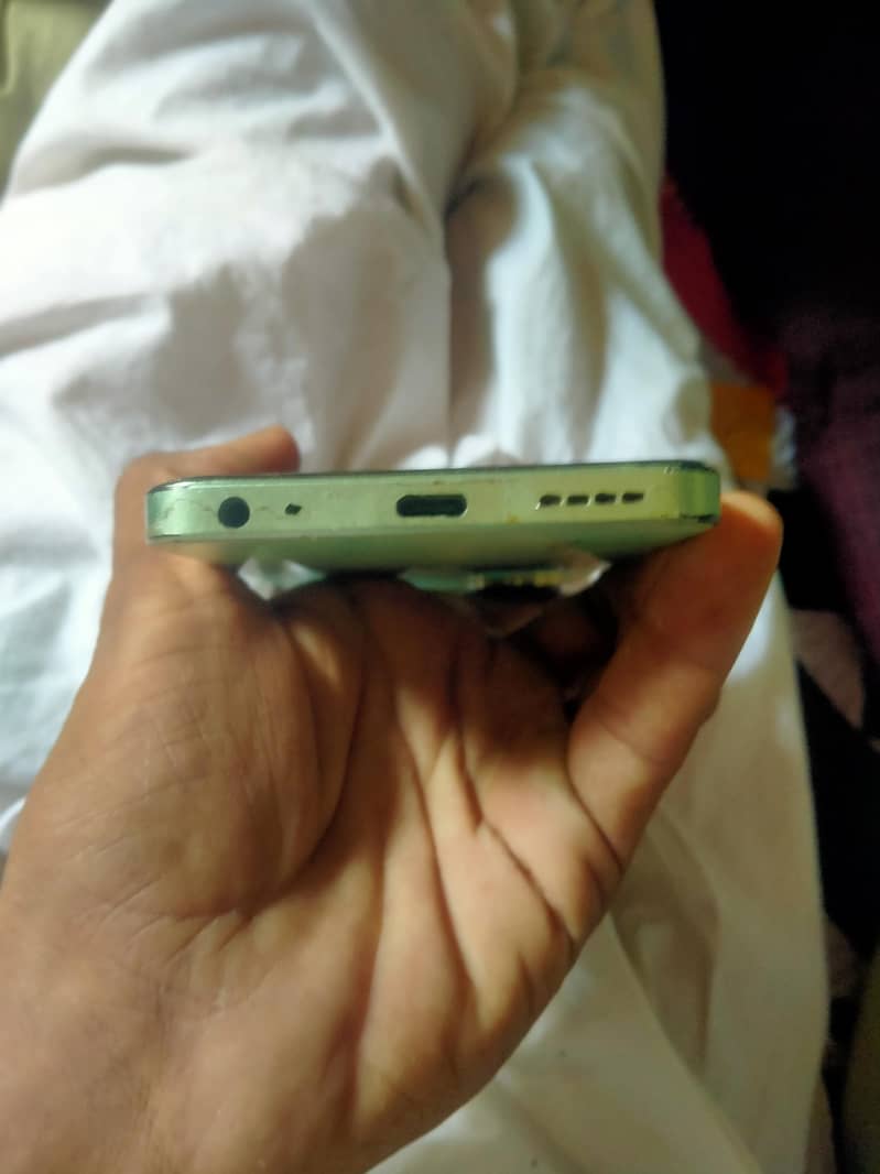 Realme C67 5