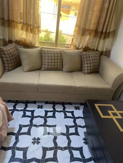 Sofa 3 seater with table