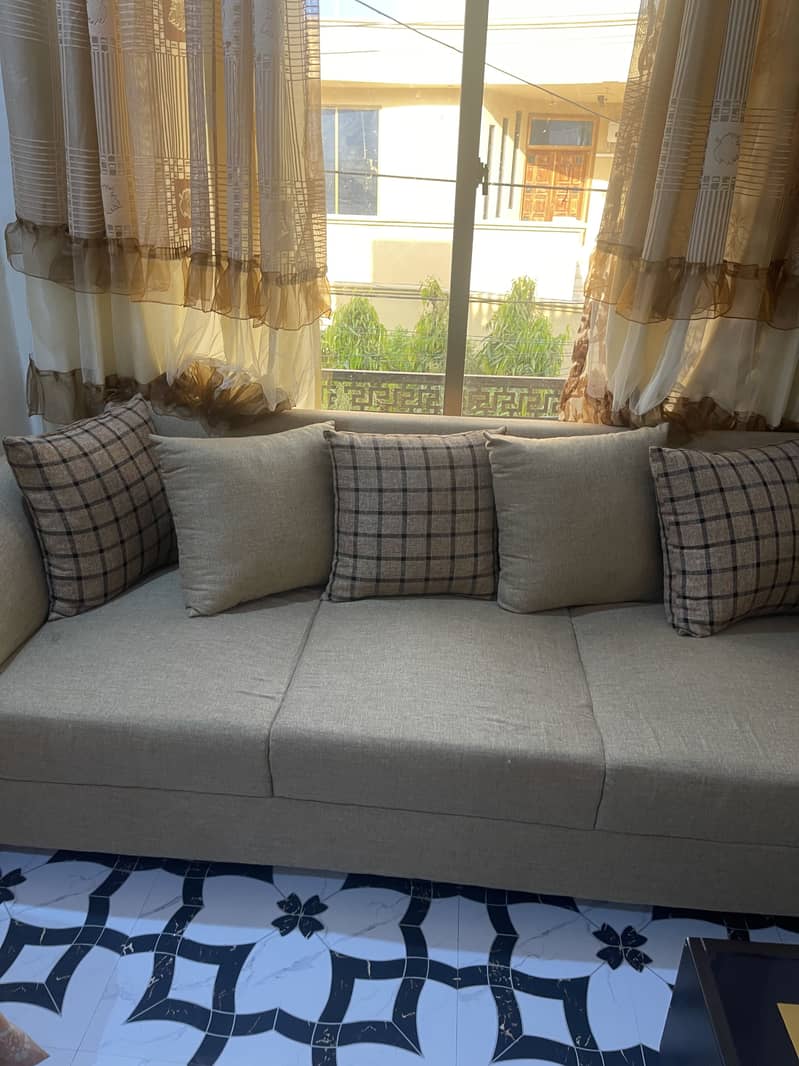 Sofa 3 seater with table 1