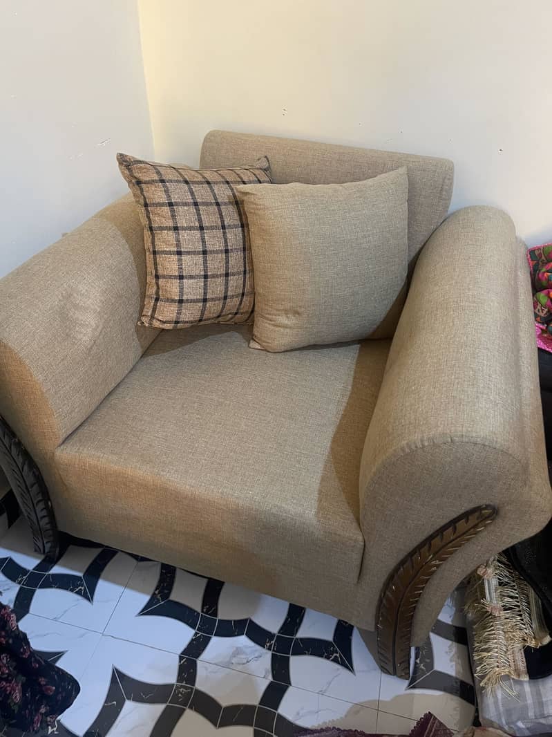 Sofa 3 seater with table 3