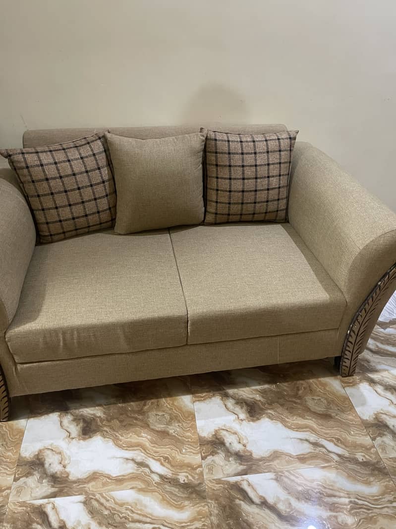 Sofa 3 seater with table 5