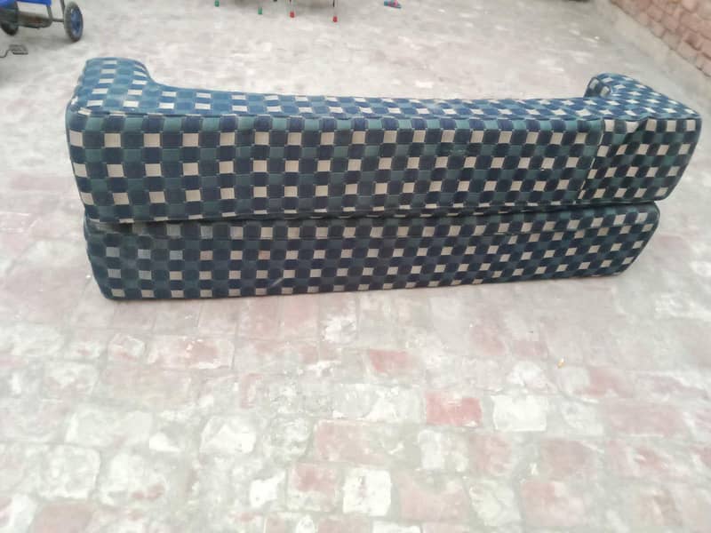 sofa cumbed 1