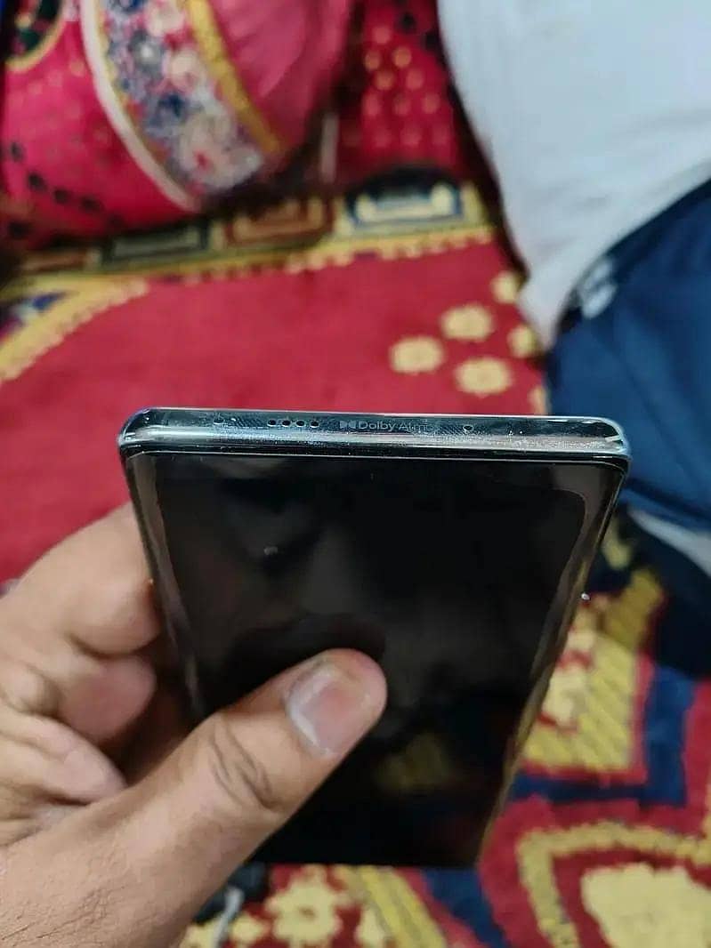 Tecno CAMON 40 Pro 4
