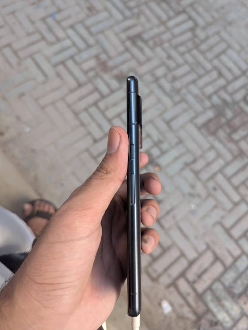 Google Pixel 7 Pro 4