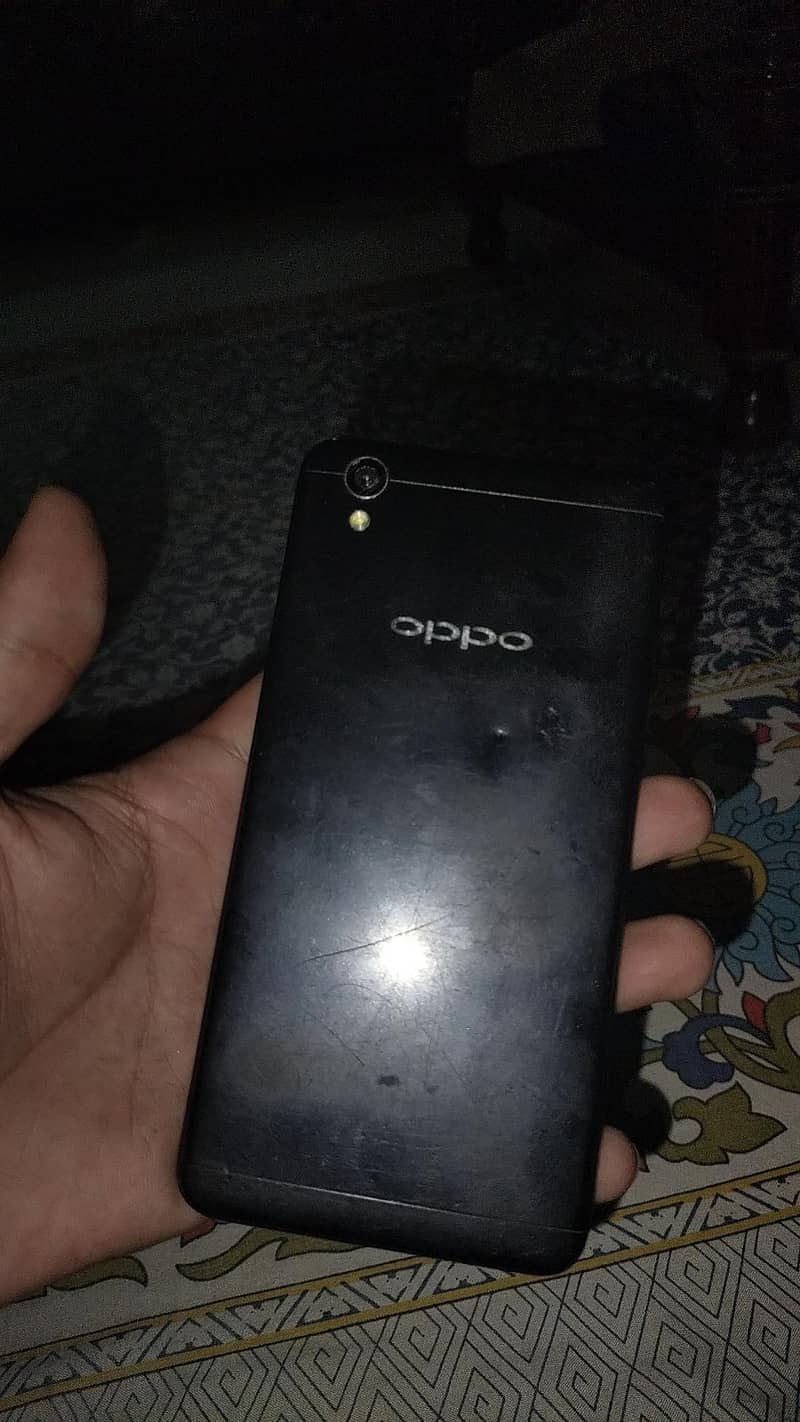 OPPO A37 0
