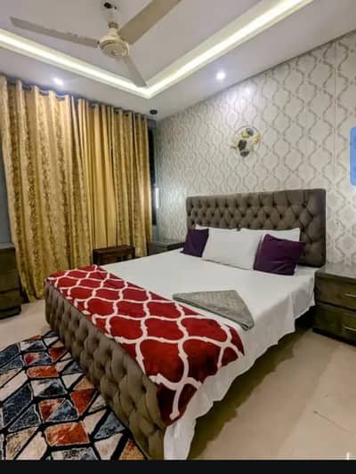 Par Day short time falt available han bahria town phase 6
