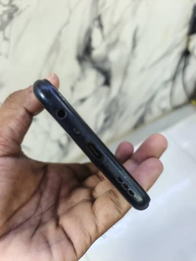 OPPO A52