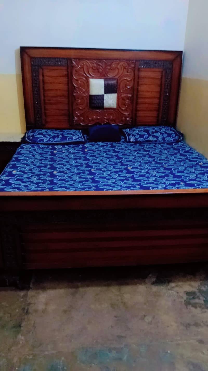king bed 1