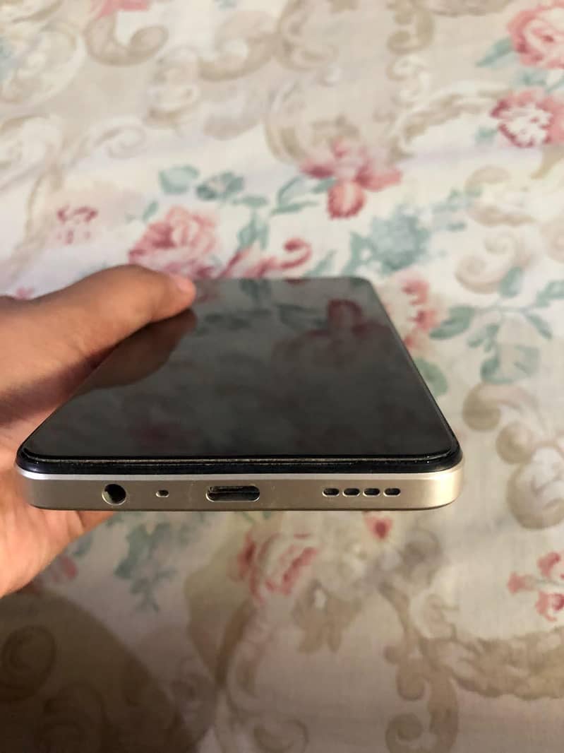 Realme Note 70 3
