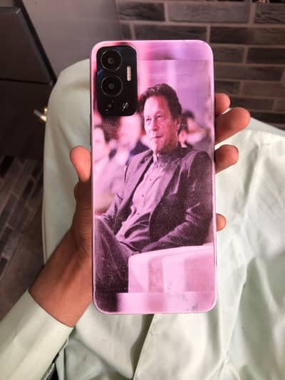 Infinix Hot 12