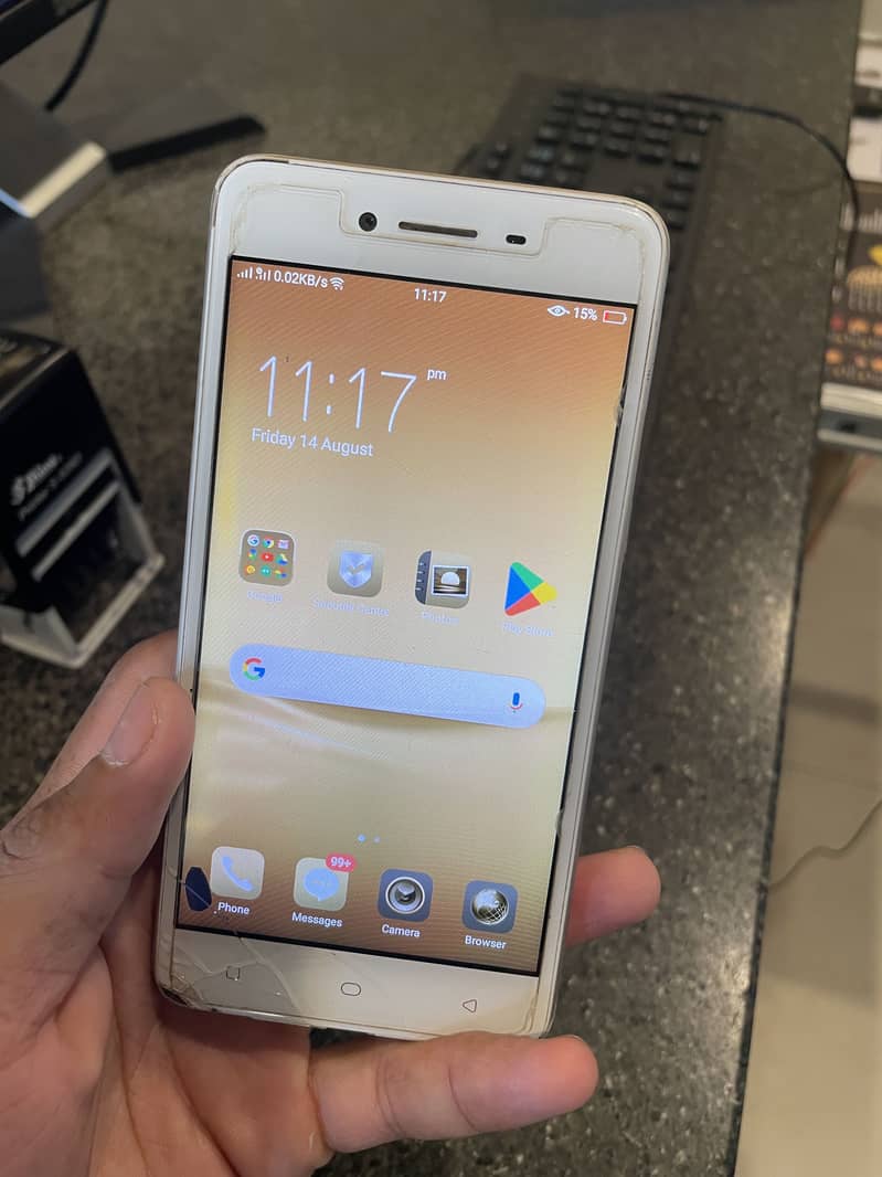 OPPO A37 1