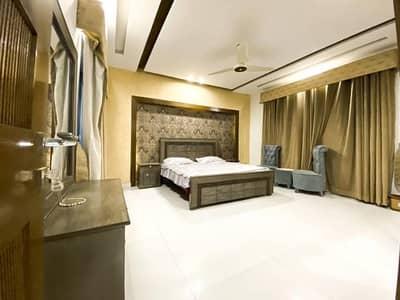2 bedrooms luxury apartment available for rent in bahria town hot location