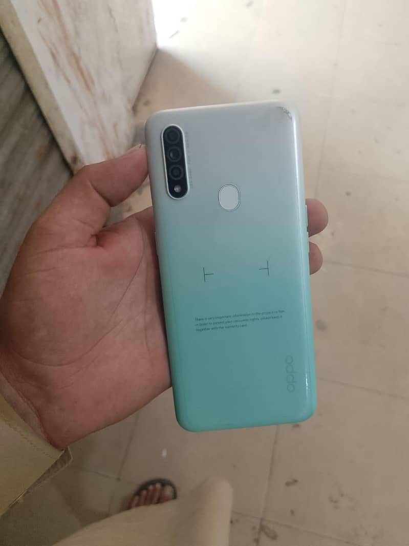 OPPO A31 1