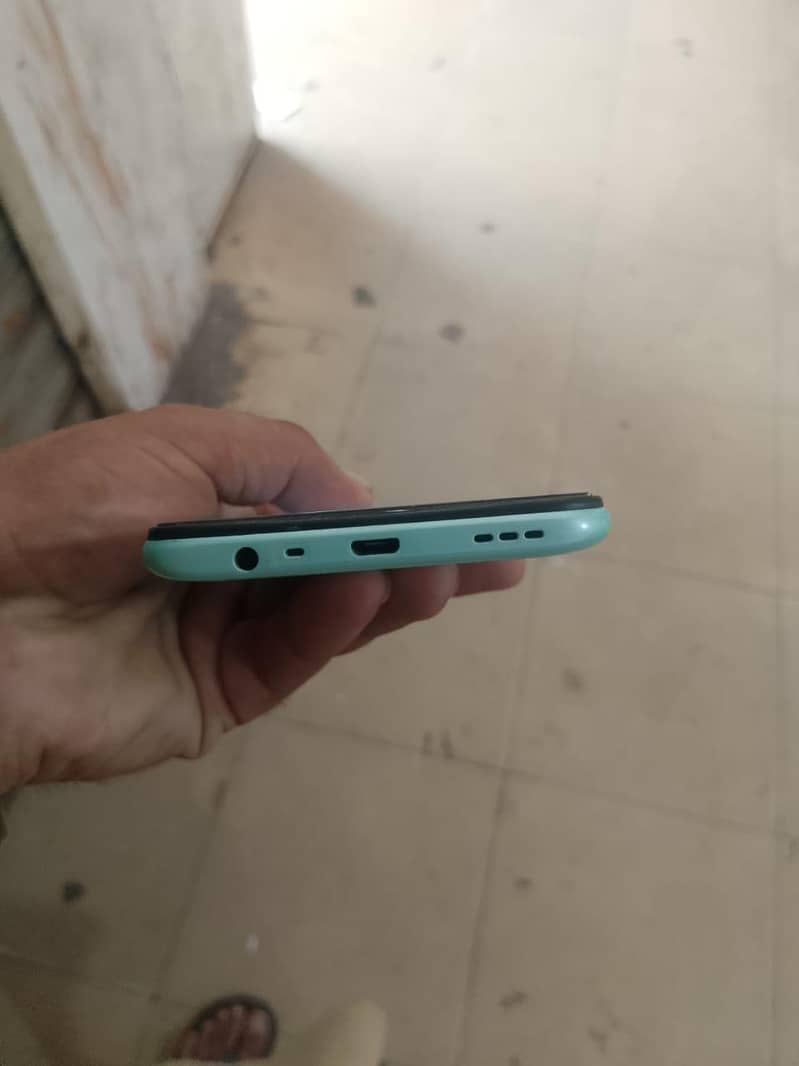 OPPO A31 3