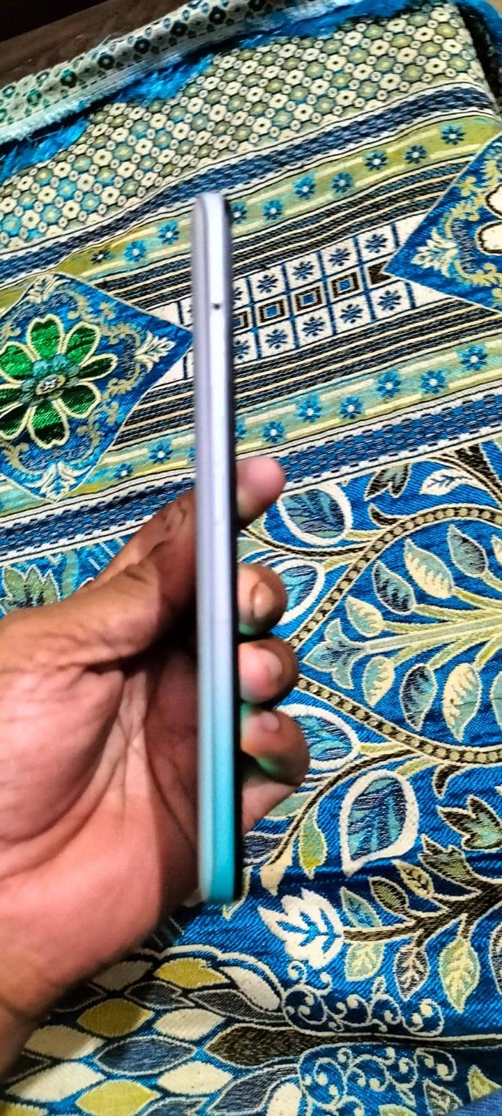 OPPO A9 2