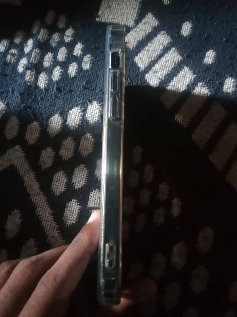 Apple iPhone 12 2