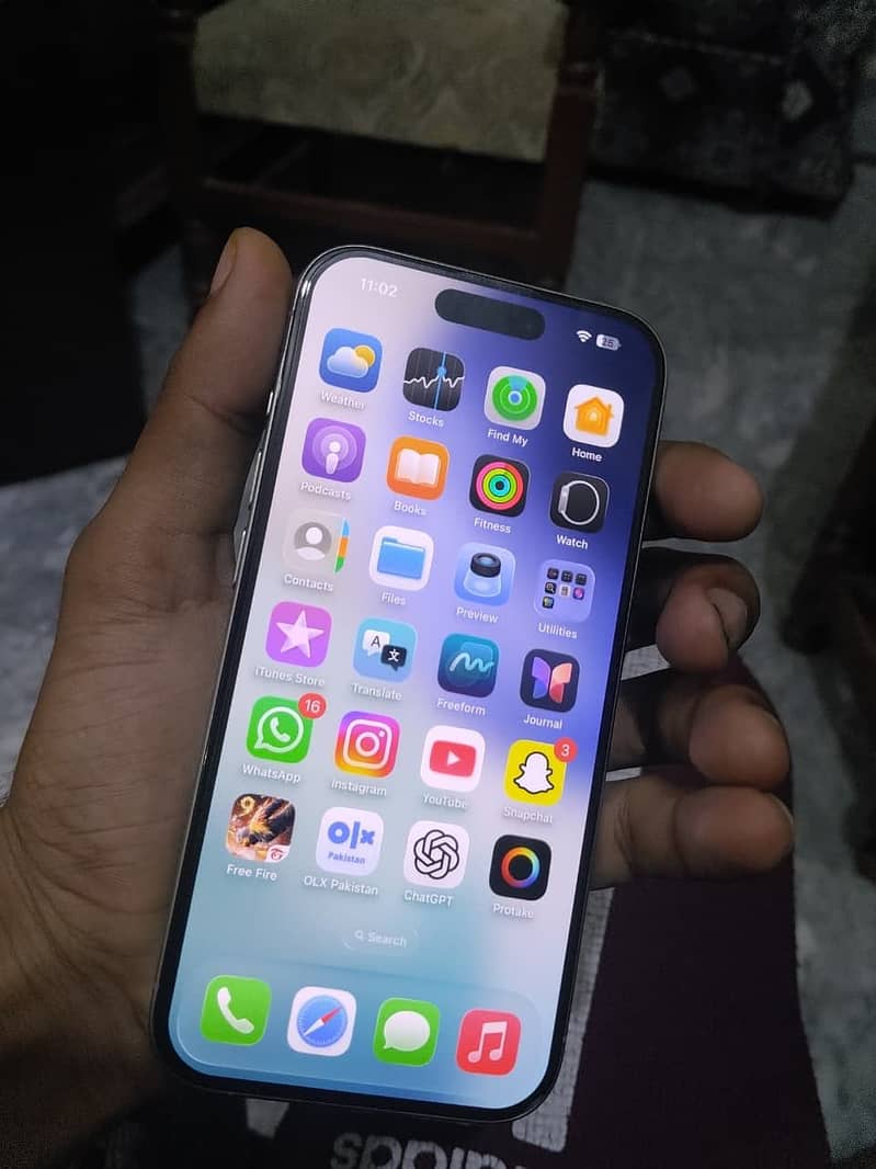 Apple iPhone 15 Pro FU 3