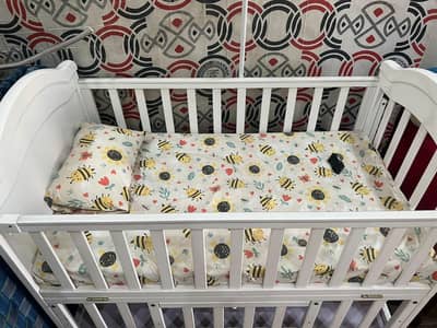 Tinnies Baby Coat With Matress Minth Condition