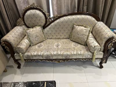 Deewan 2 Seater (Chinioti Wood)