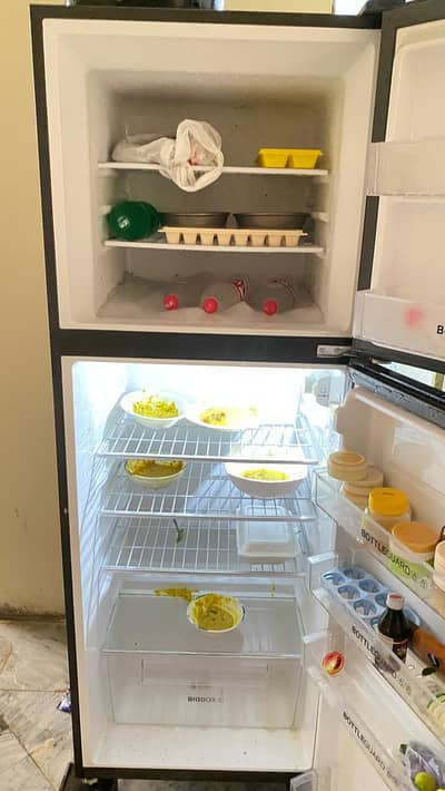 Heir Refrigerator (Frige)
