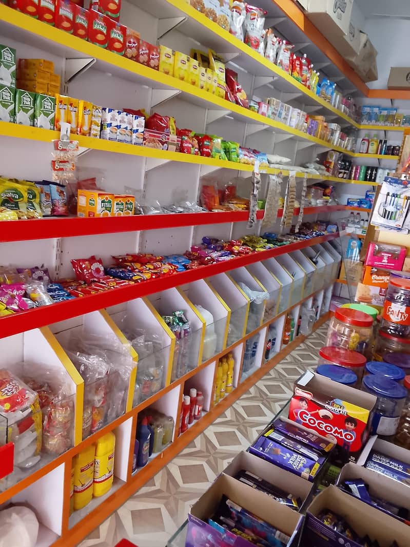 khan store 1