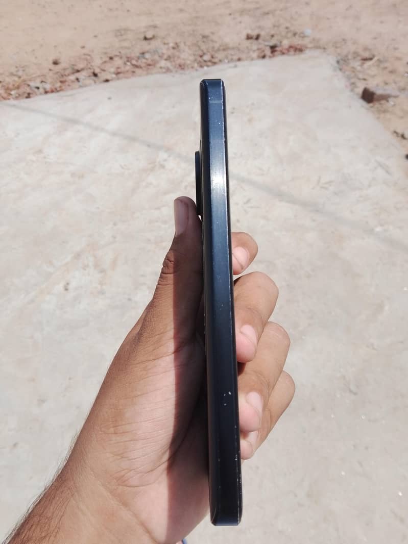 Sharp Aquos R7 pro 12.256 2