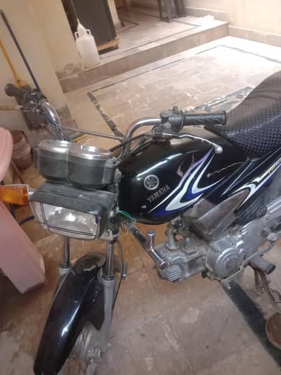 Yamaha100 for urgent sale