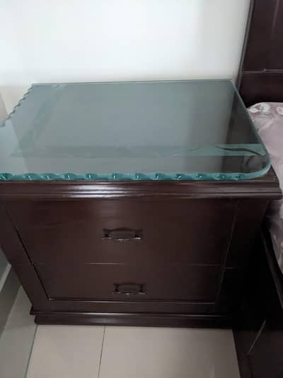 Bed side drawers