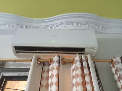 Haier 1 Ton AC Non-Inverter