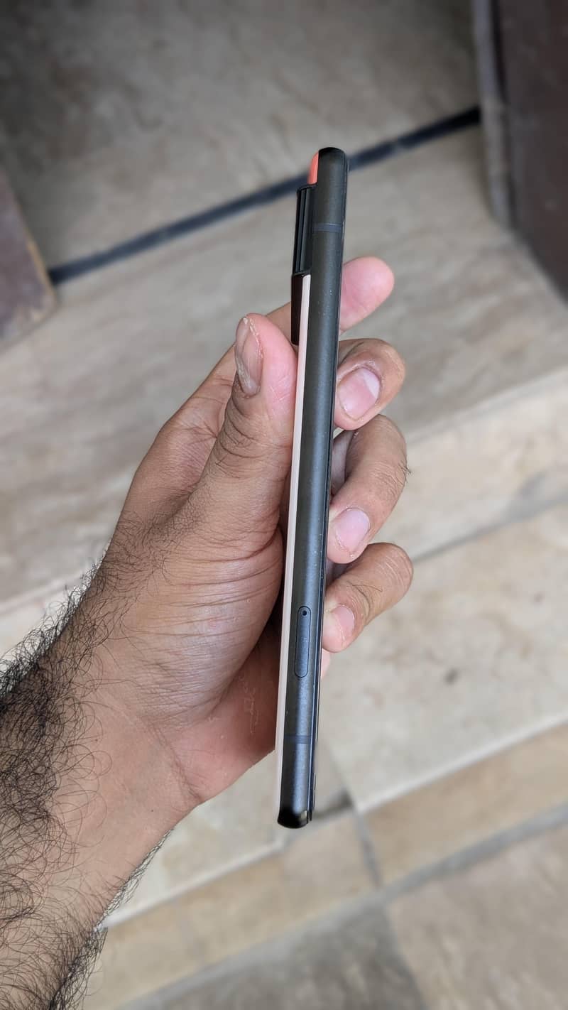 Google Pixel 6 3