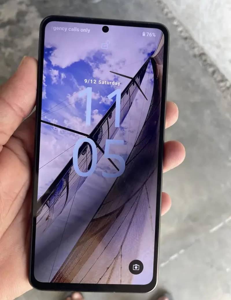 Sharp Aquos Sense7 plus 1