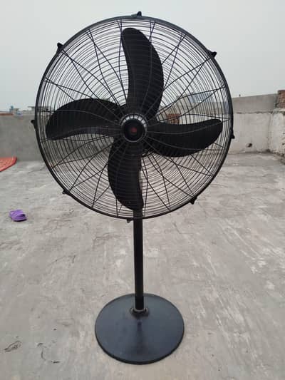 qfc fan Argent sale good condition