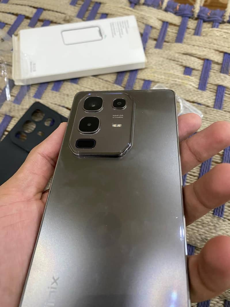 Infinix Note 50 9