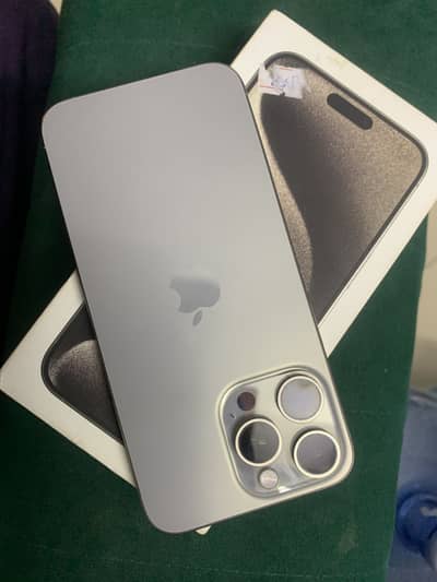 Apple iPhone 15 Pro Max