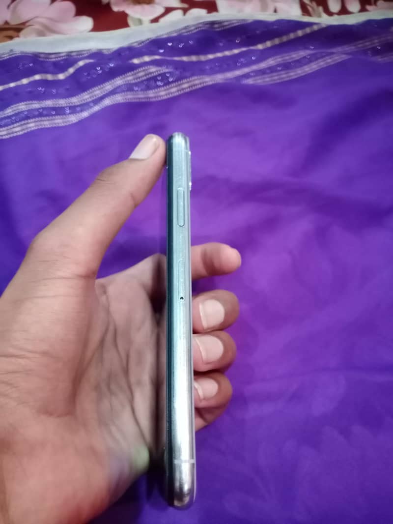 Apple iPhone X 1