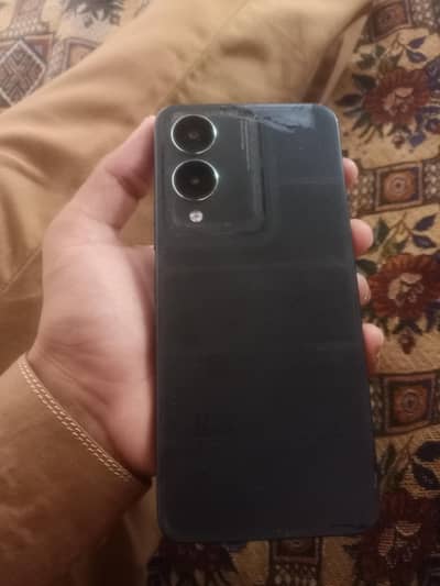 Vivo Y17s