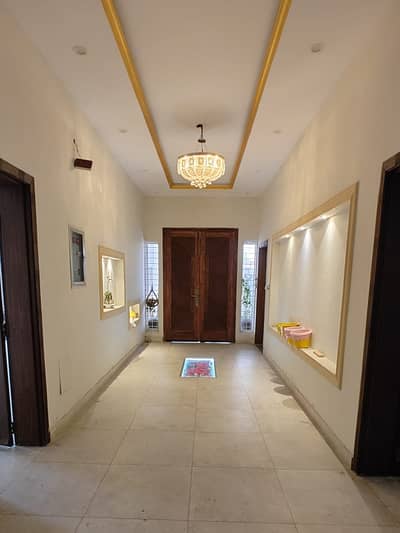 10 Marla Upper Portion For Rent central Block Bahria orchard phase 1