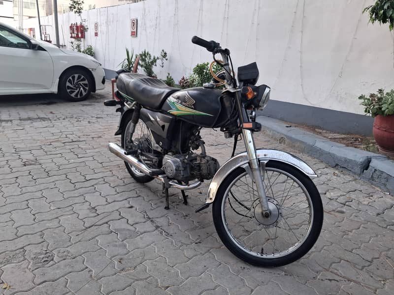 Honda CD 70 6