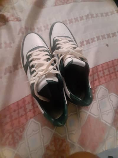 Skechers court classics