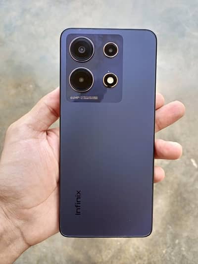 Infinix Note 30