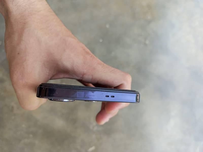 Infinix Note 30 5
