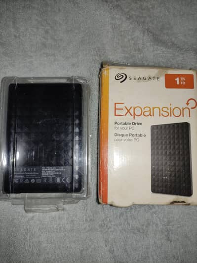 Seagate Expansion Portable1 TB Capacity: 1 TBPortablePortale1 TB1 1 TB