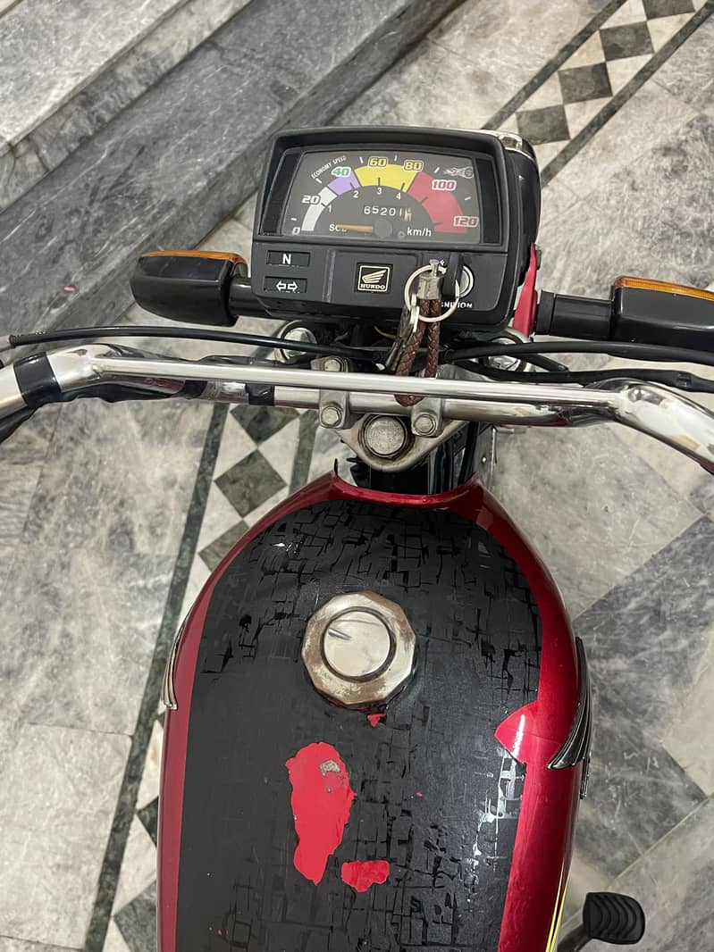 Dhoom 70 1