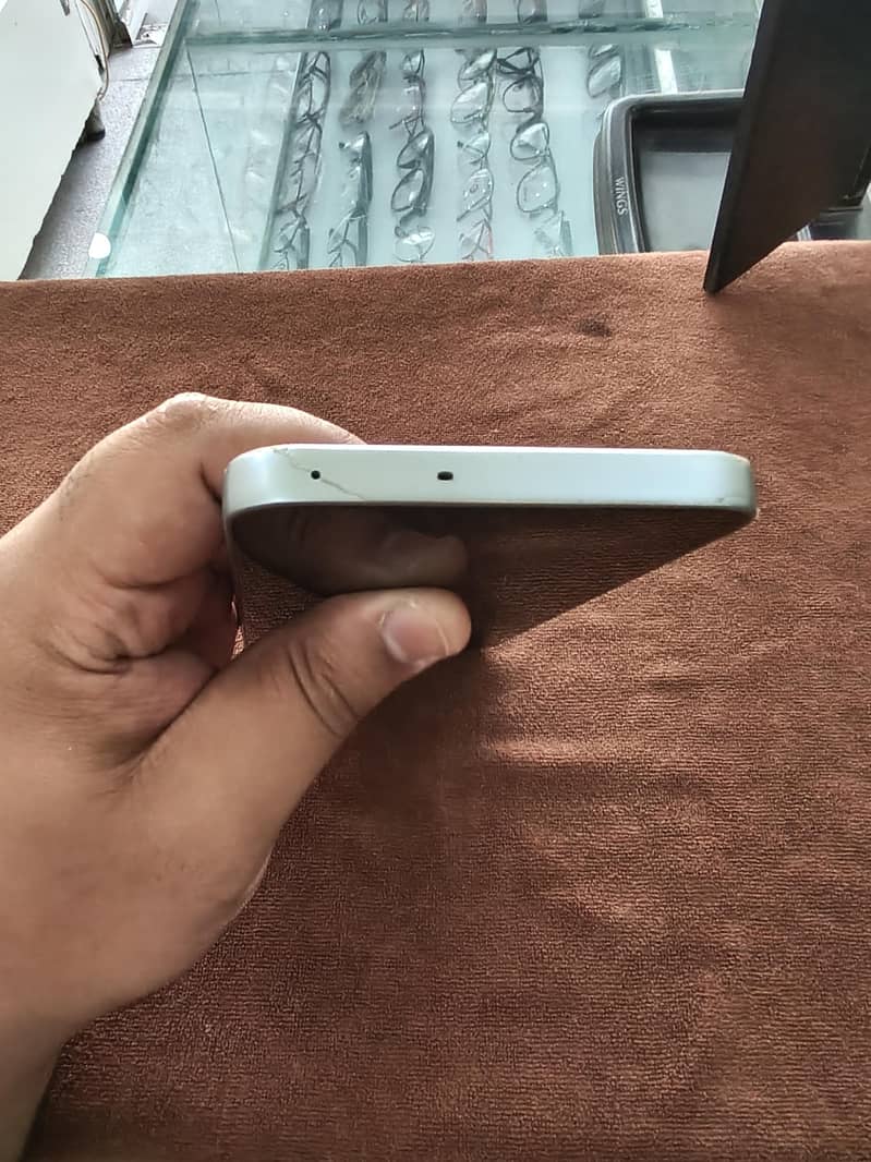 OPPO A6 pro 5