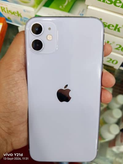 Apple iPhone 11