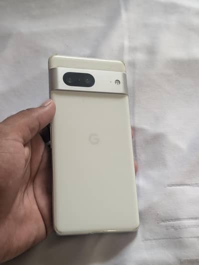 Google Pixel 7 mint condition.