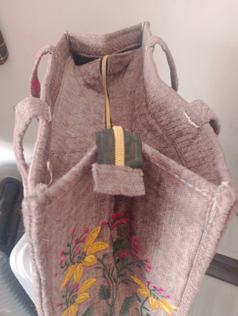 Hand  bag 1